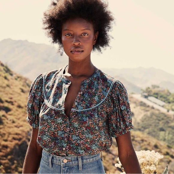 Doen Tops - Doen Brenna Top Navy Ladybird Floral